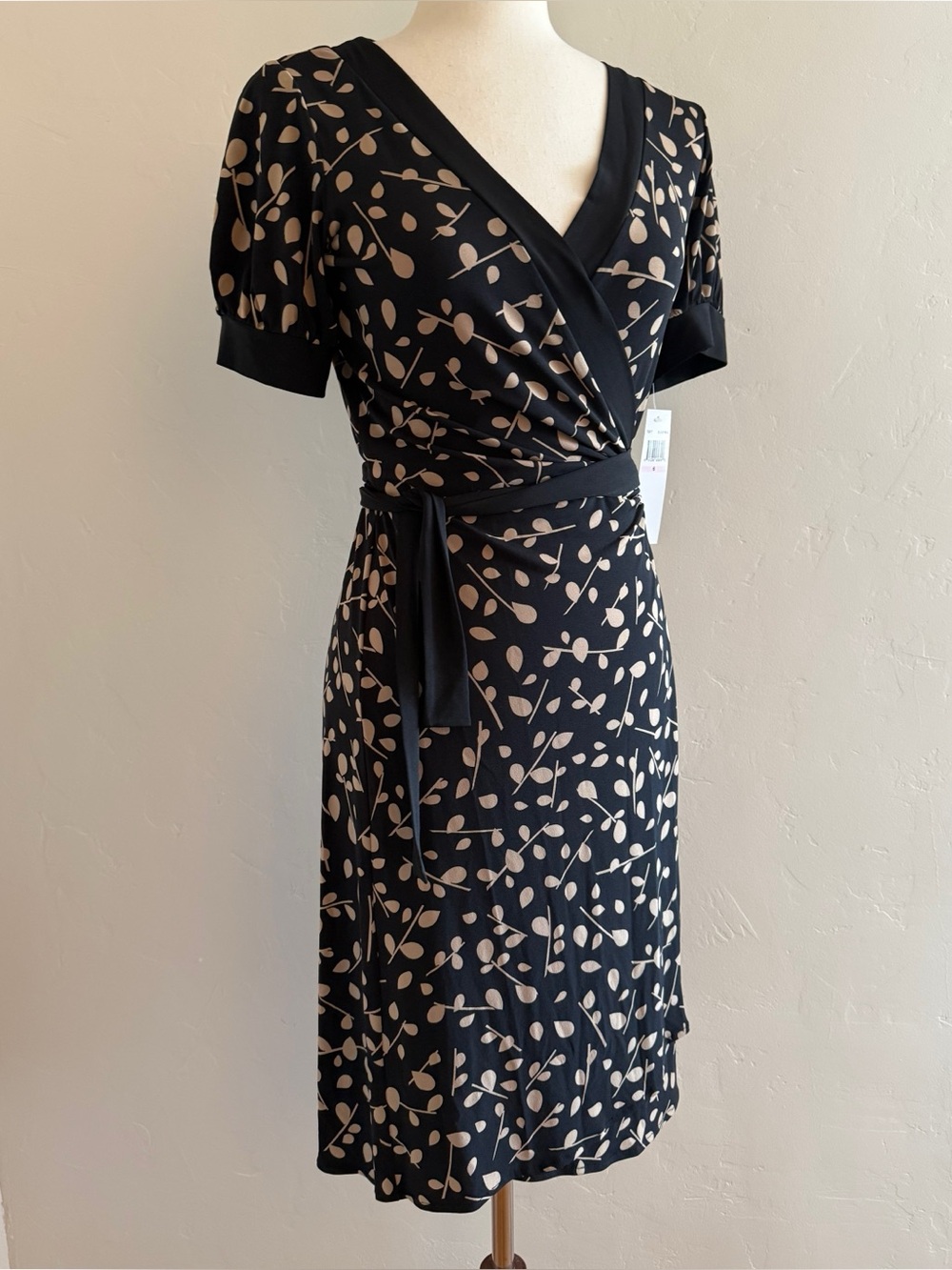 Vintage Y2K Maggy London NWT Slinky Stretch Wrap Dress Black Tan Size 6